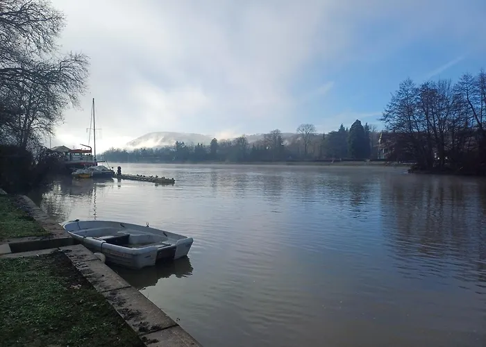 Le Du Renard, à Côté De La Meuse Et Dinant * Namur